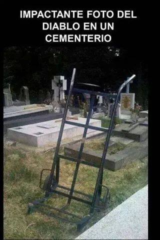 IMPACTANTE FOTO DEL DIABLO EN UN CEMENTERIO!!!!!!!! 20jn4g7