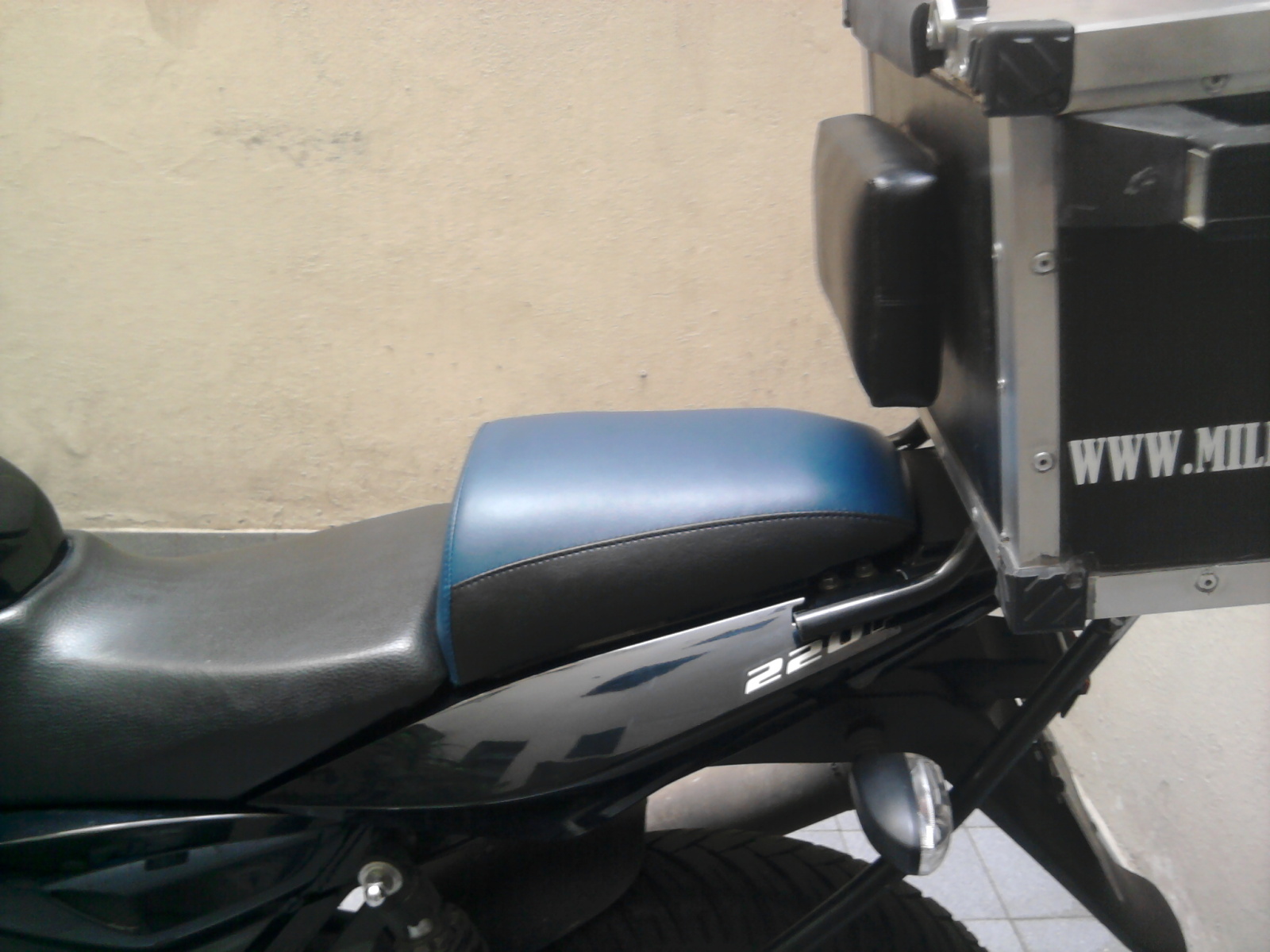 Nuevo tapizado asiento trasero 220F 2gy509k