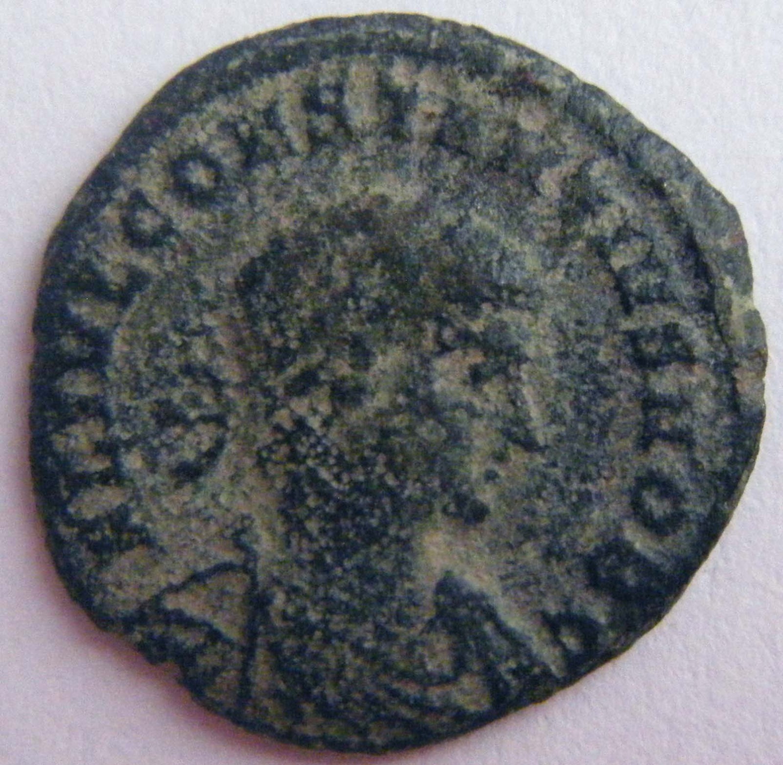 Medio Centenional Constantino II 35cribt