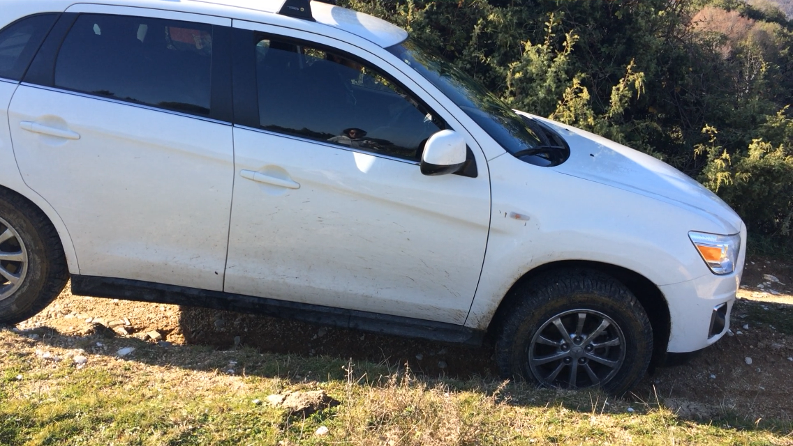 Μερικες φωτο απο off roading με μεγαλυτερα ελαστηκα που βοηθανε πολυ! A23uwp