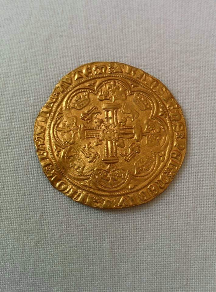 Moneda de oro inglesa para identificar T5t7xj