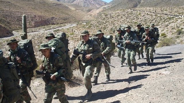 EJERCICIOS DEL EJERCITO ARGENTINO - Página 11 Ok9zio