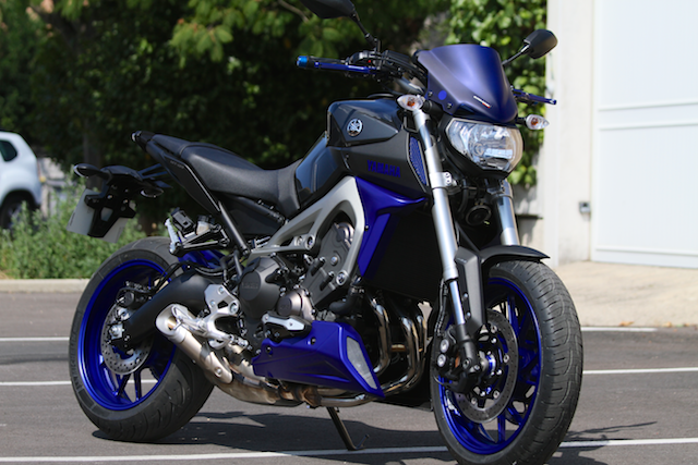 Photos de toutes les Yamaha MT-09 du forum ! :) - Page 9 156y81i