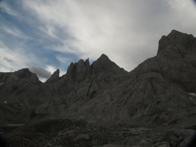 20100825 - PICOS DE EUROPA - CRESTERÍO DE CABRONES 2ytv38i