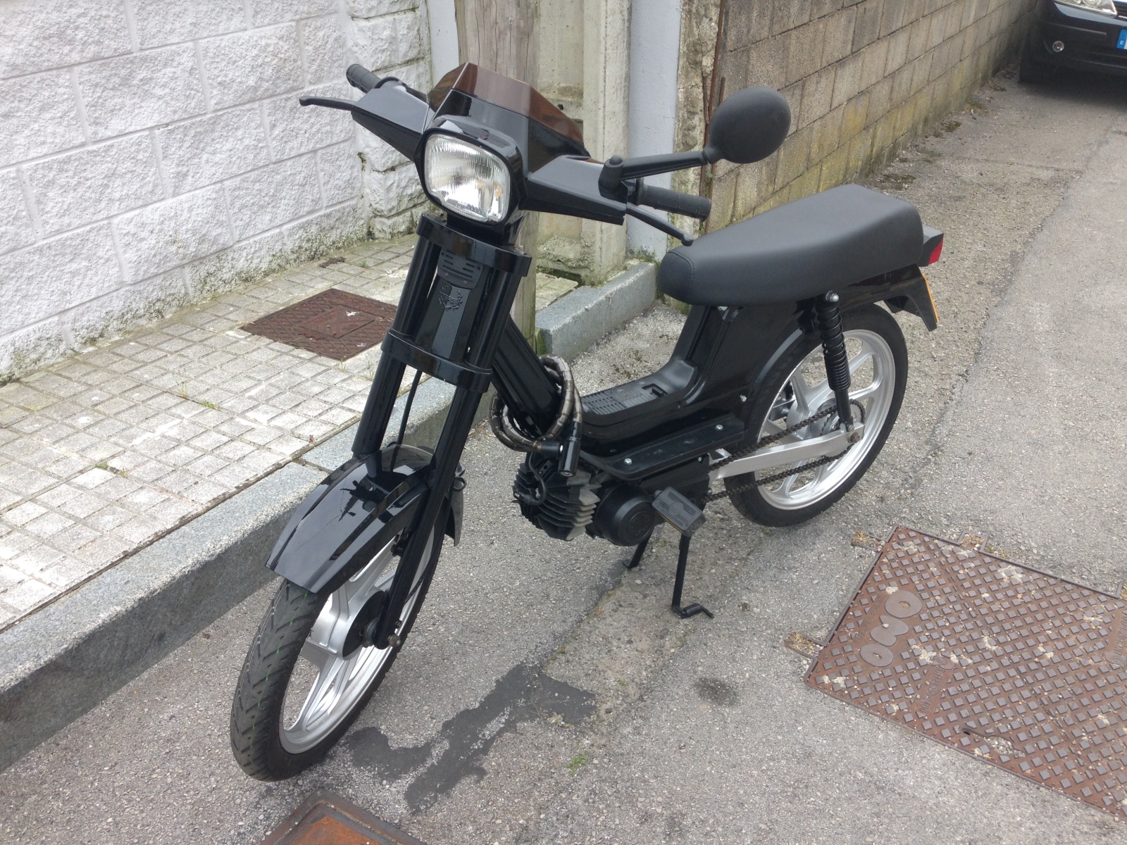 derbi - Restauración Derbi Variant para diario Dli911