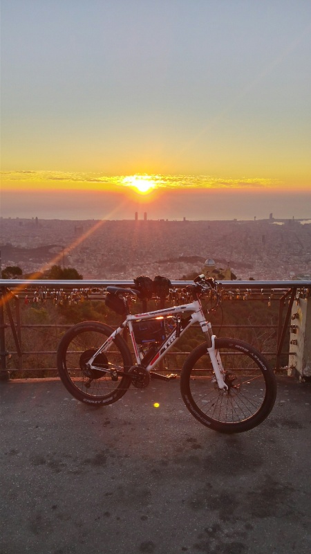 Instalación de un motor 9C con batería LifePo 60V a una BTT Trek 4900 Ehg0sm