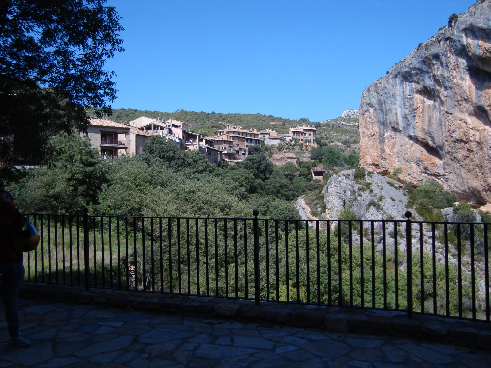 XI concentracion de motos antiguas en Alberuela de tubo (Huesca) F3556w