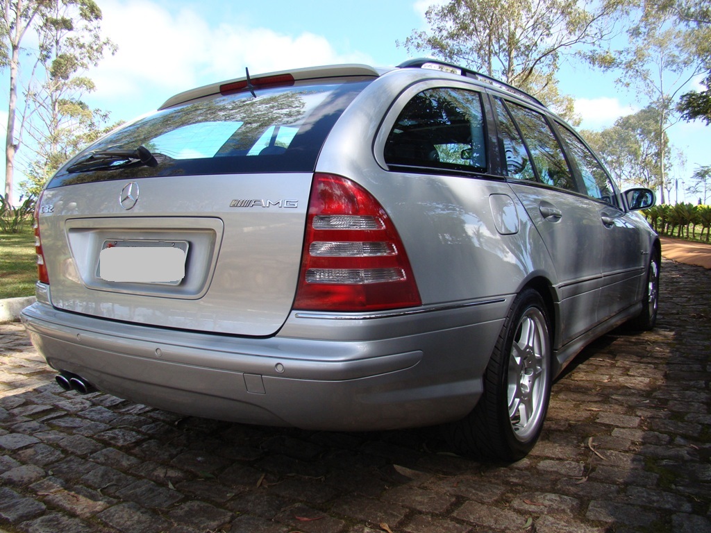 W203 C32 Touring AMG 2001 - R$ 79.000,00  2v8n5uc