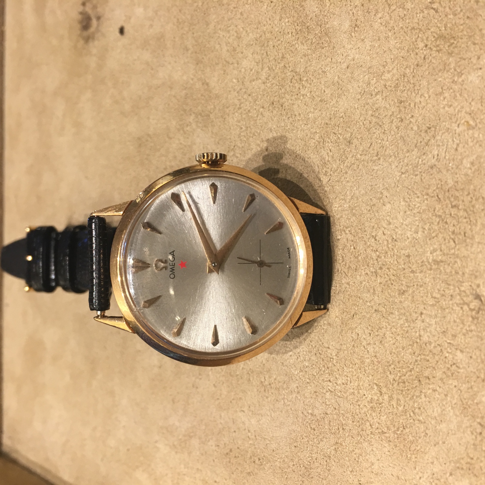 [Vendo] Omega Vintage em Ouro 18kt Estrela Vermelha Iglo4k