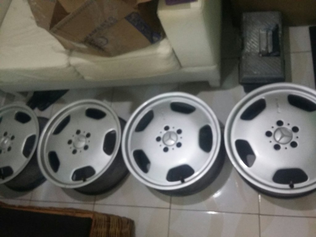 rodas - (VENDO): Rodas aro 18 Monoblock - R$3.500,00 Vendidas 2qiyec6