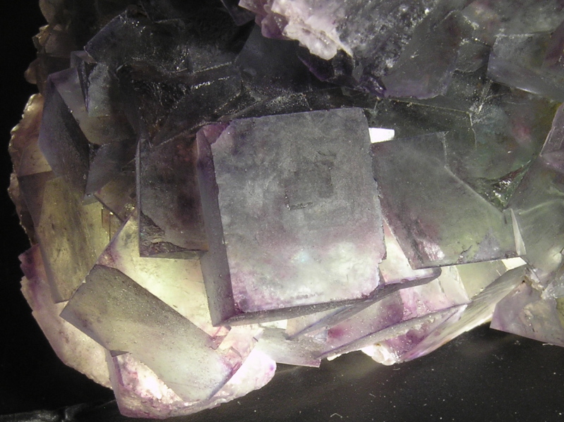 El color de les fluorites Bi56xt