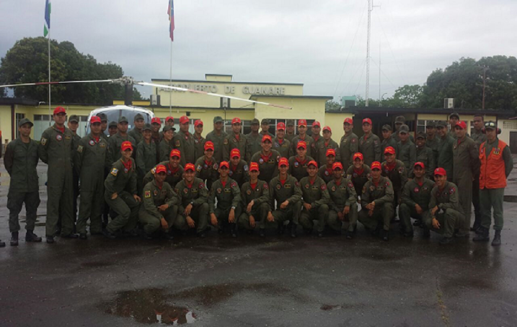 Aviones de Entrenamiento 10dth7p