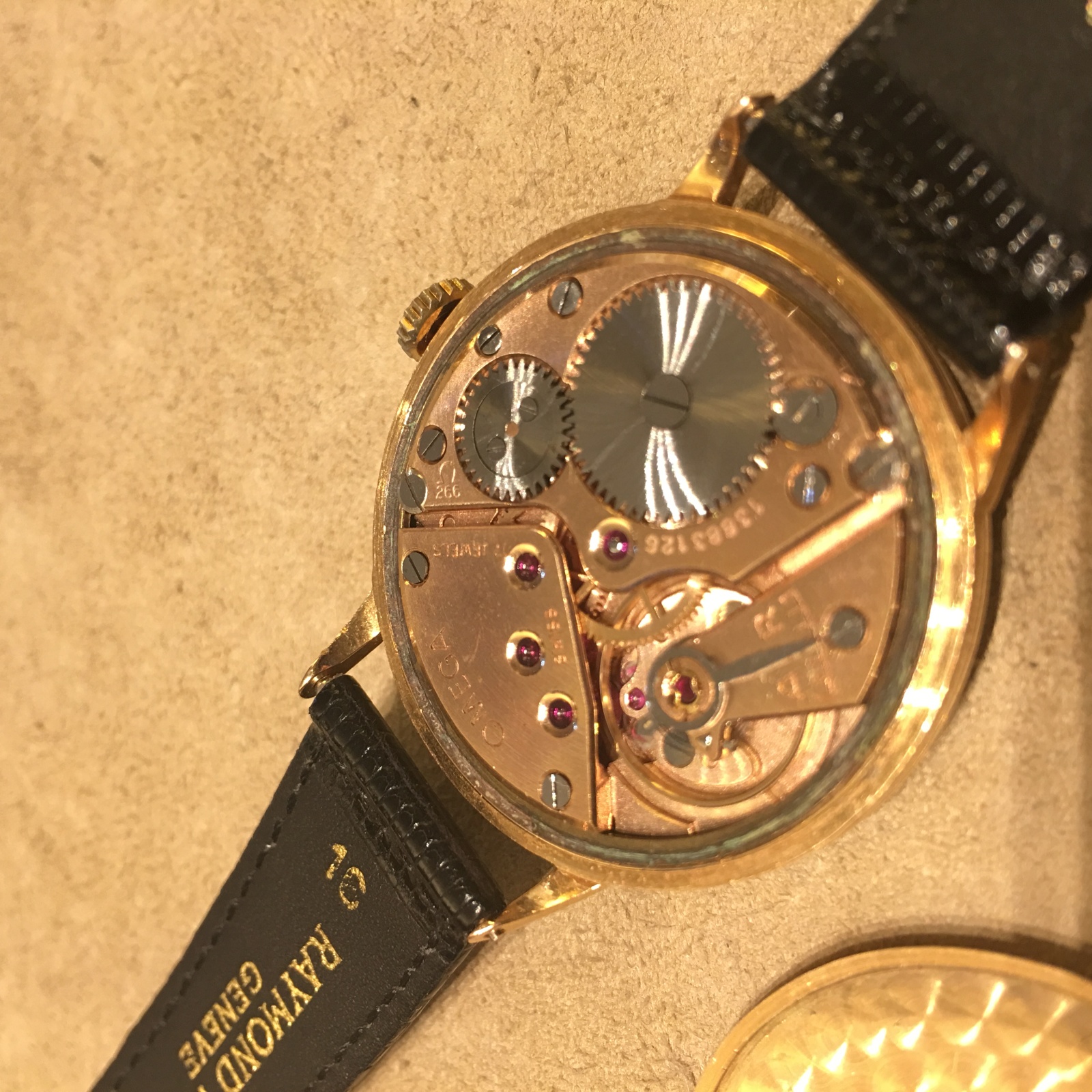 [Vendo] Omega Vintage em Ouro 18kt Estrela Vermelha 16a4ety