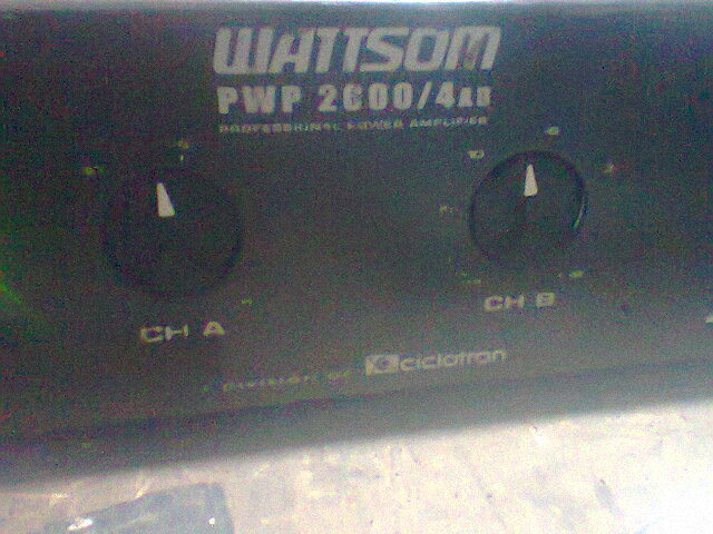 Amplificador Ciclotron PWP 2000 fonte em curto 1zyhs7p