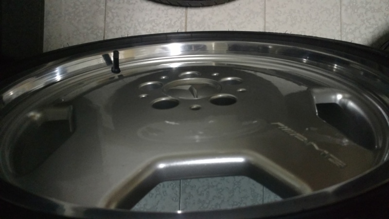 (VENDO): Rodas Monoblock 18" com pneus - R$6.000,00 - VENDA CANCELADA 21cyplh