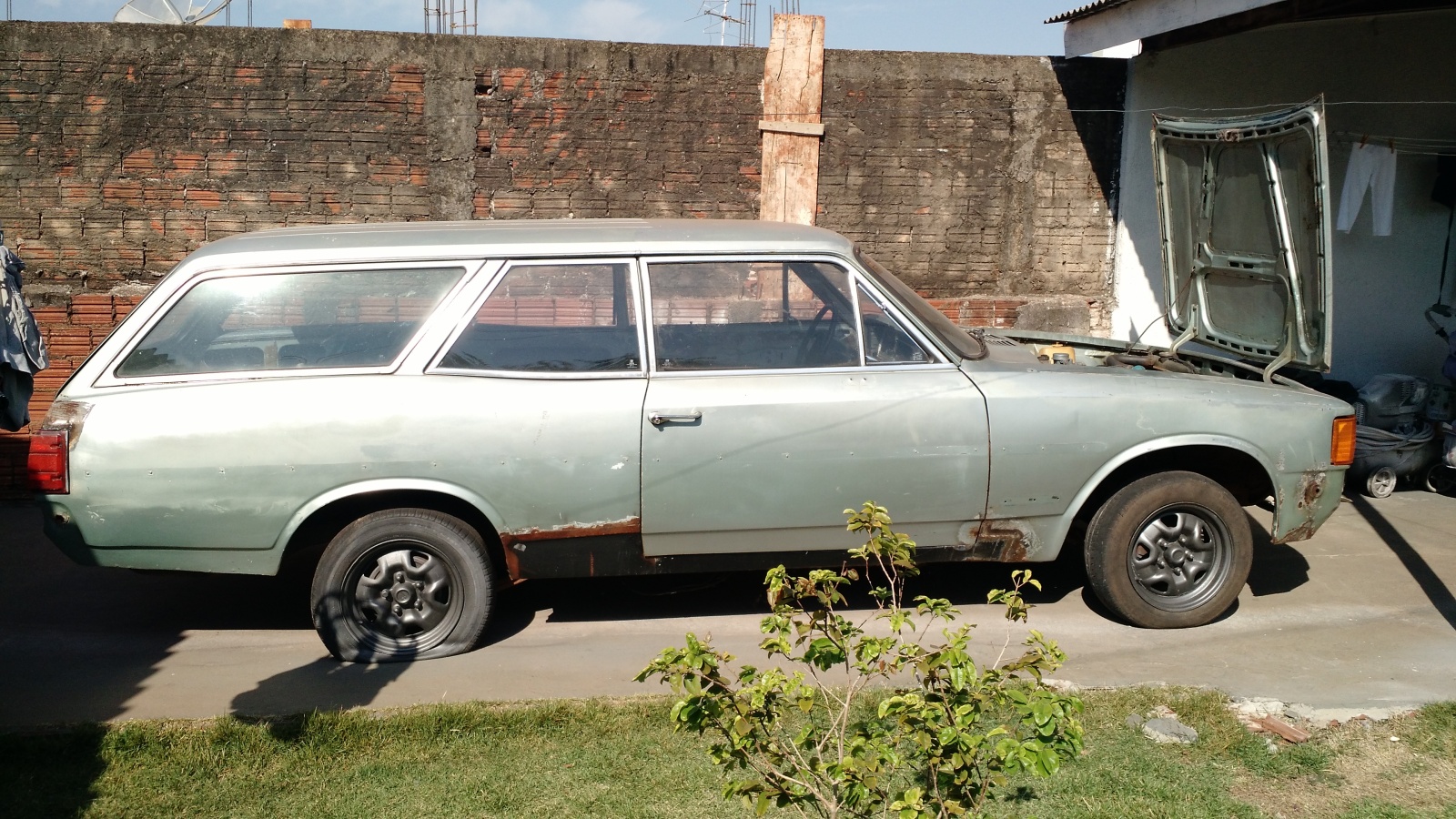 Opala e Caravan - SilverStar 82/83 2j0cvoi