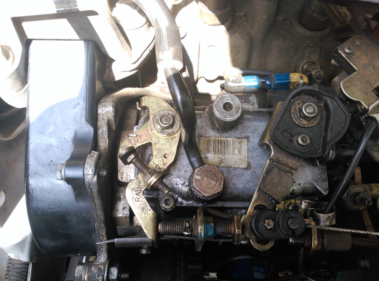 Sistema de Inyeccion Diesel Lucas Epi Circuito Del Combustible en La Bomba de Inyeccion Epic