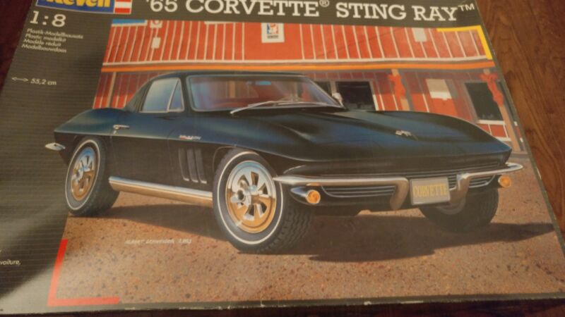 1/8 Revell 65 corvette stingray  2rokm50