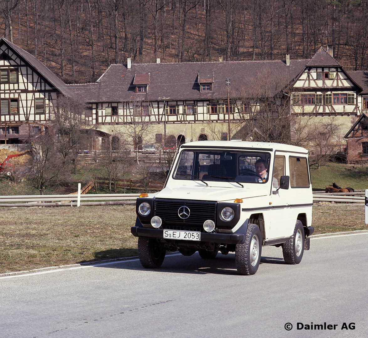 (W460): Ficha técnica - 1979 a 1992 5zqe