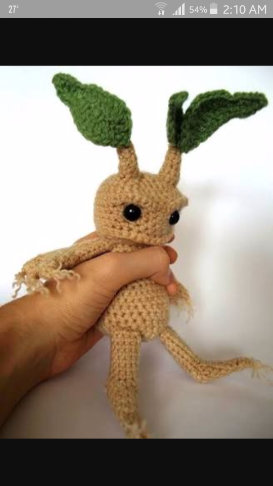 Mandragora amigurumi 2d77prb