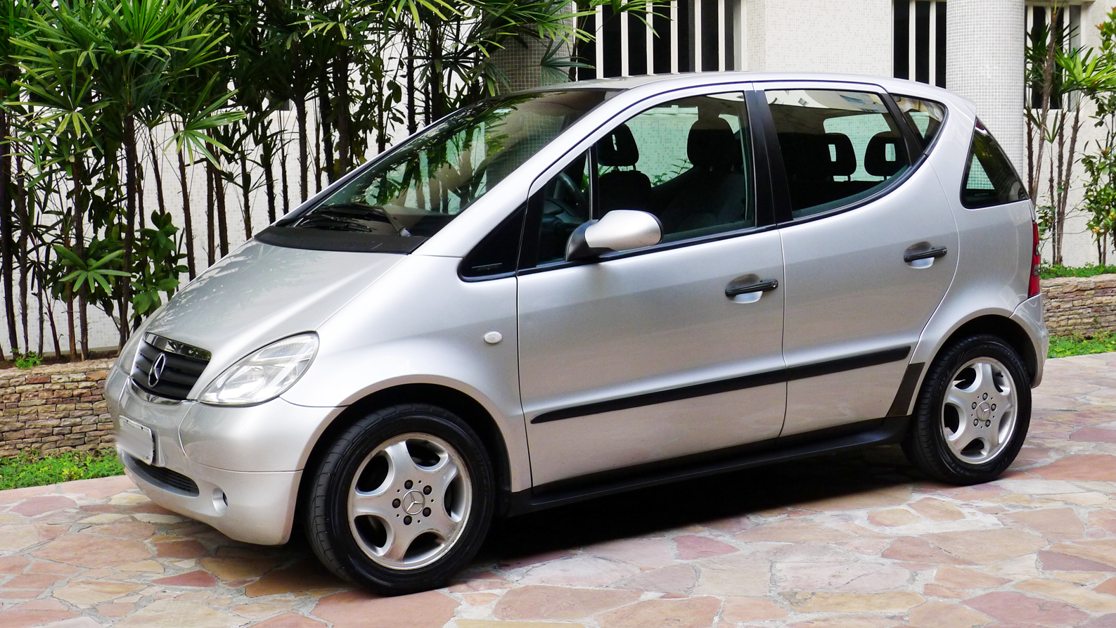 W168 A190 Avantgarde, 2003/2003 - R$20.000,00 (VENDA SUSPENSA)  Ndlduo