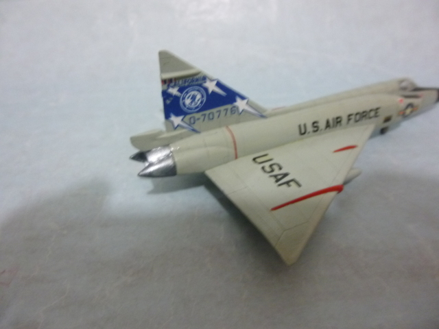 F-102A Delta Dagger - Revell esc:1/144 1qikpt