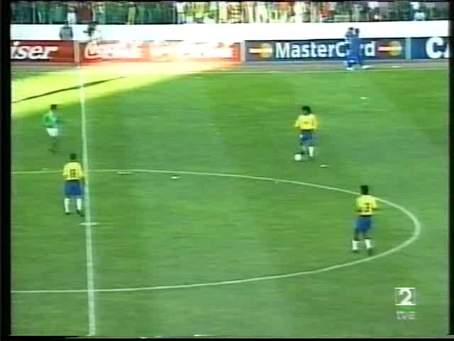 Copa América Bolivia 1997 - Final - Bolivia Vs. Brasil (540p/480p) (Español Latino/Castellano) 23k5fa