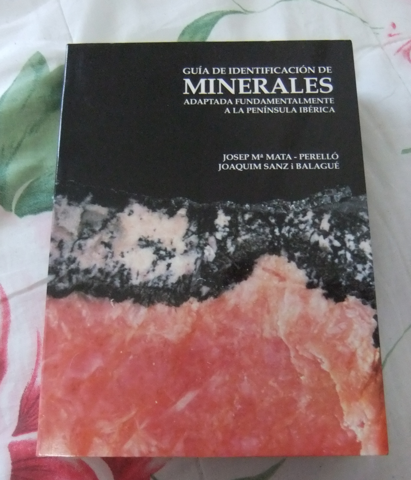 Guía de Identificación de Minerales, adaptada fundamentalmente a la península ibérica 24lllbn