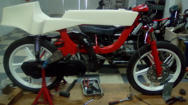 Proyecto Vespino de 65 cc. de Velocidad. - Página 2 2m5z8yv