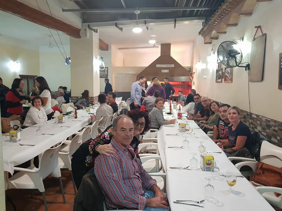 Cena Motoclub Tumbaito - Página 3 2whm59t