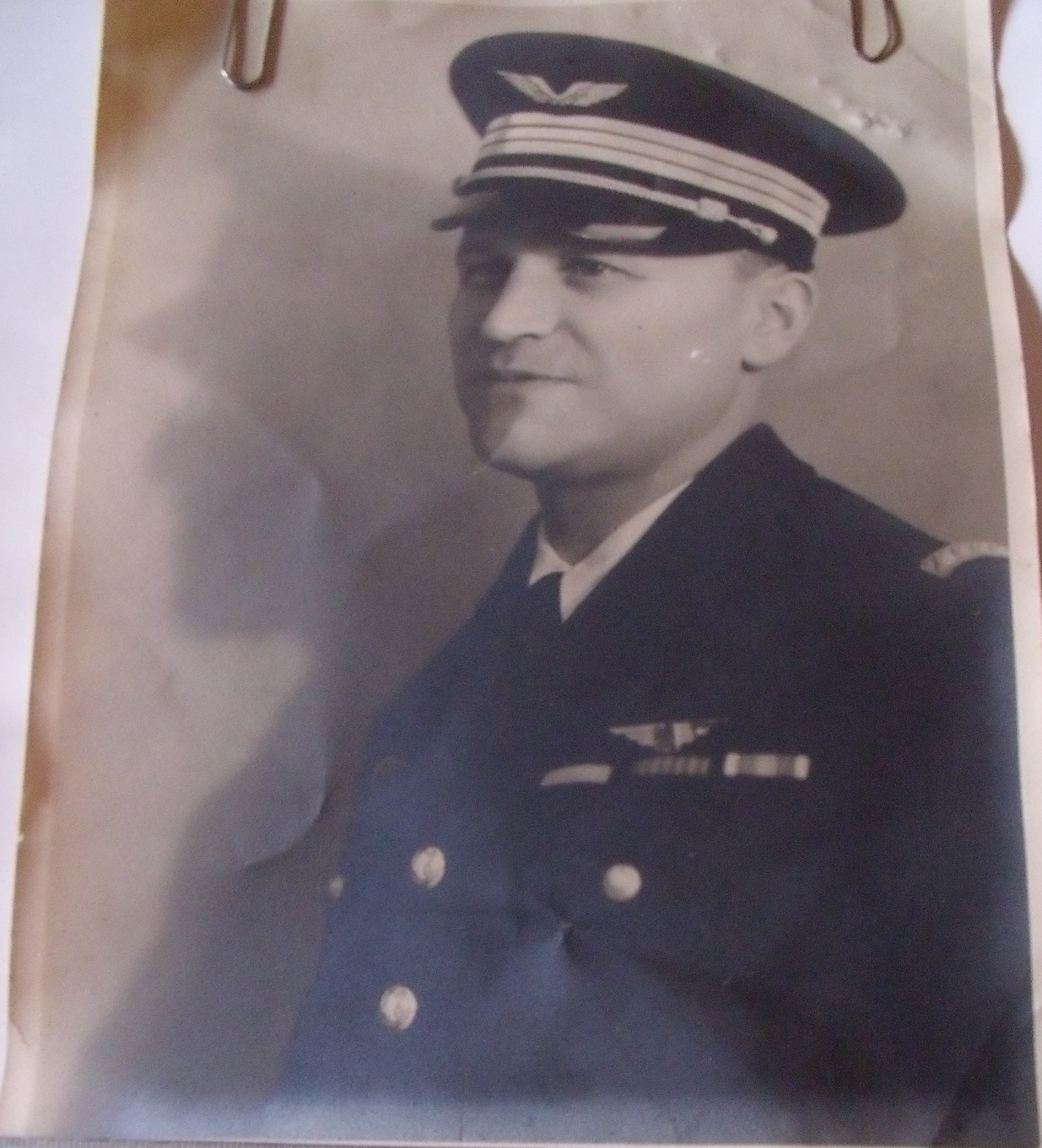 aviation : photo insigne et potrait de pilote 1940  Doxe87