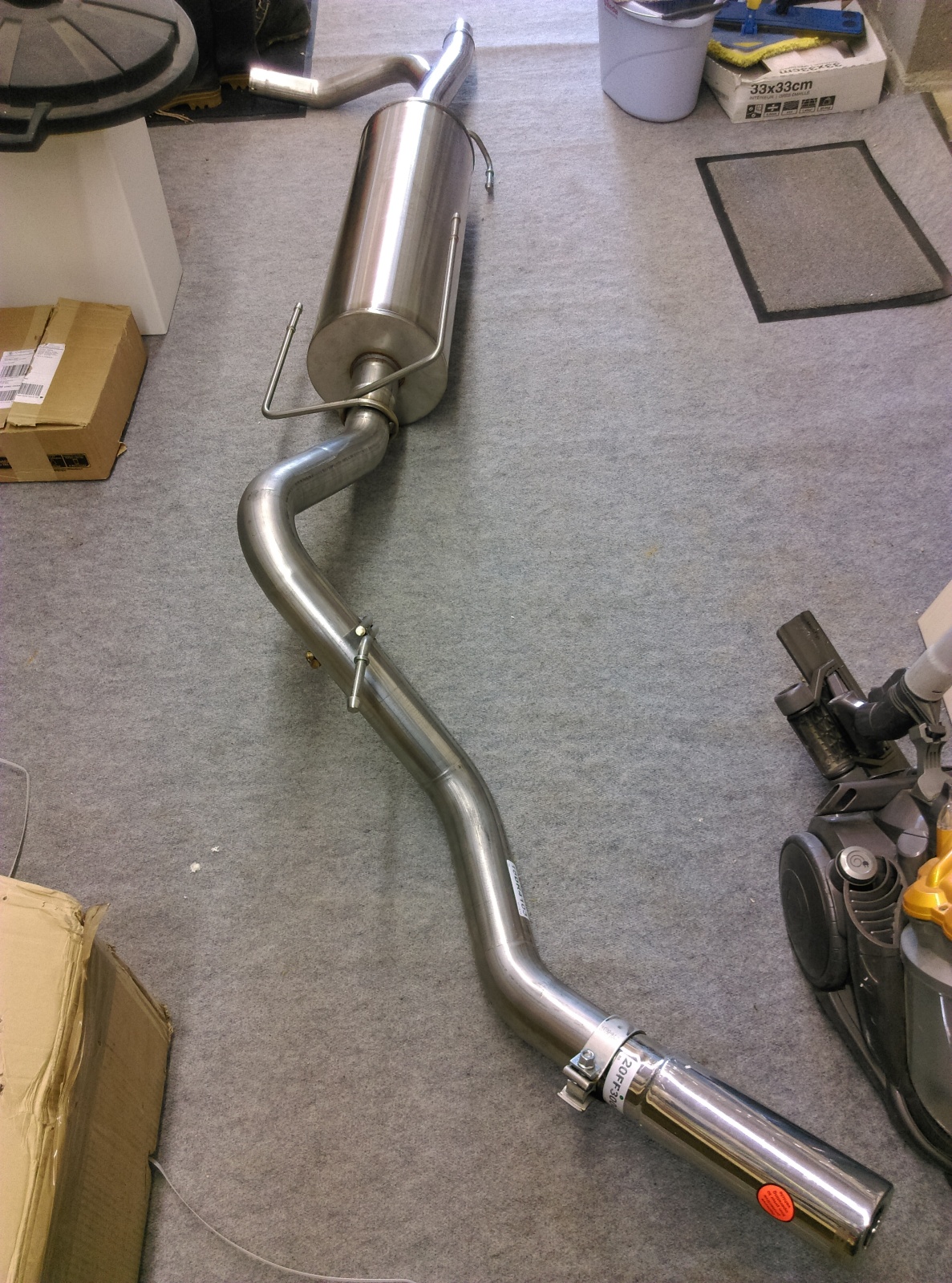 New exhaust 24y8oq1