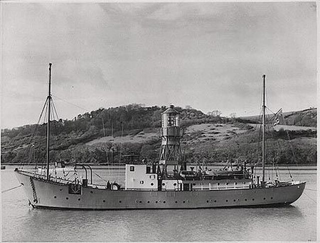 Navio Farol SOUTH GOODWIN (Trinity House Lightship) 2qb83gi