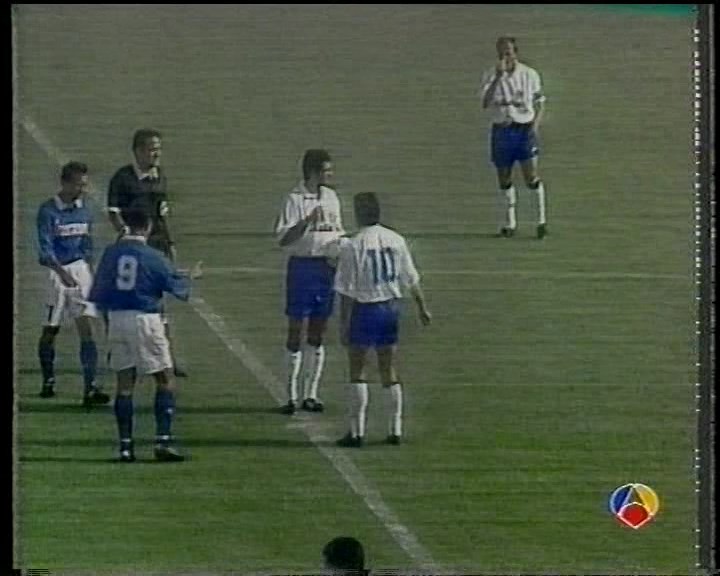 Recopa de Europa 1994/1995 - Dieciseisavos de Final - Ida - Gloria Bistrita Vs. Real Zaragoza (DVD) (Castellano) (Caído) 2z99t86