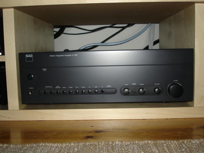 NAD C370 Amplifier Dg2wx0