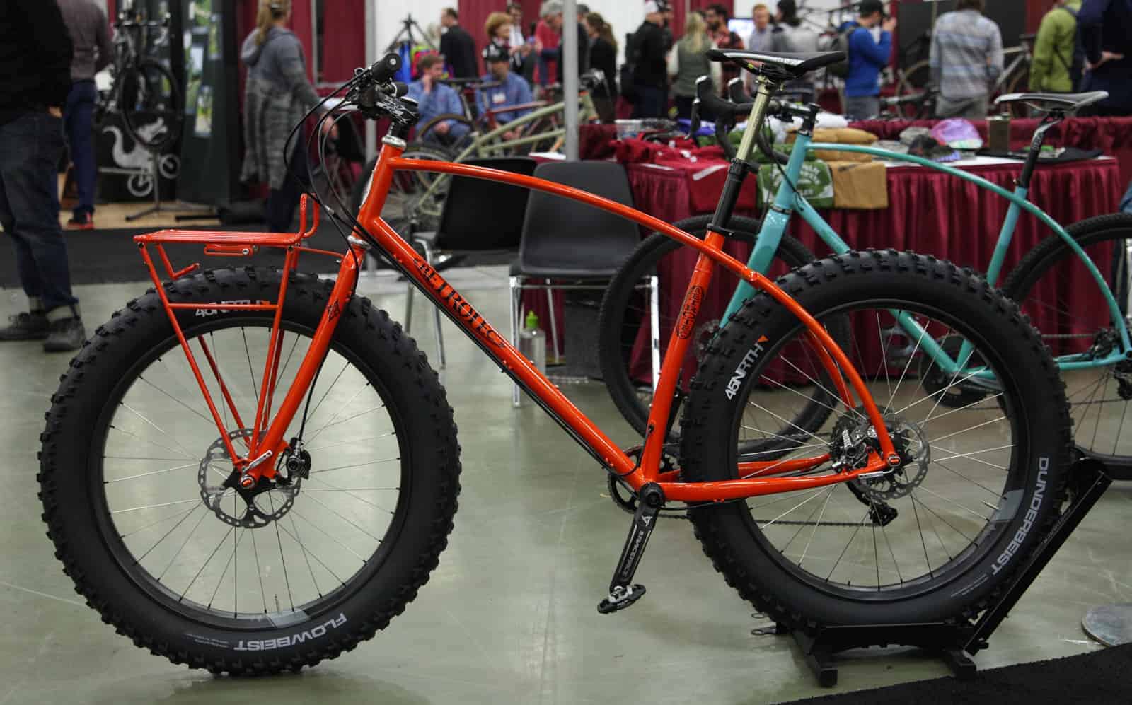 Comment essayer un FATBIKE ? 2015-nahbs-retrotec-fat-bike1