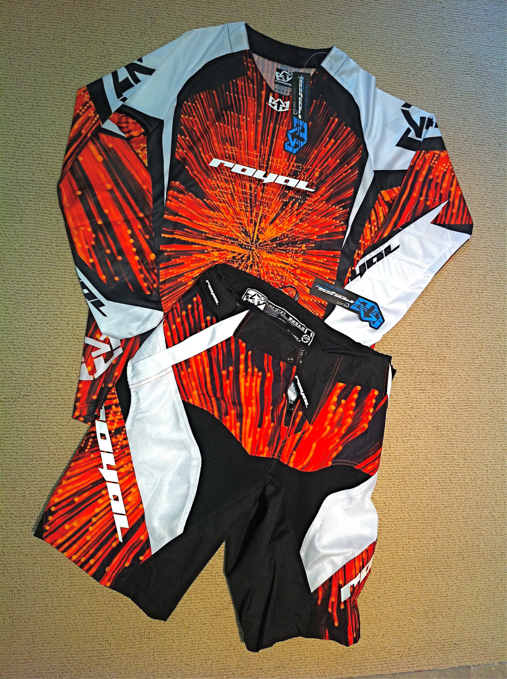 2011 Royal Racing Blast Race Kit Royal