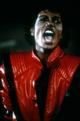 Deborah Landis fala sobre MJ:: "Ele era um sonho para se trabalhar junto" Thriller_DV_20090630180257