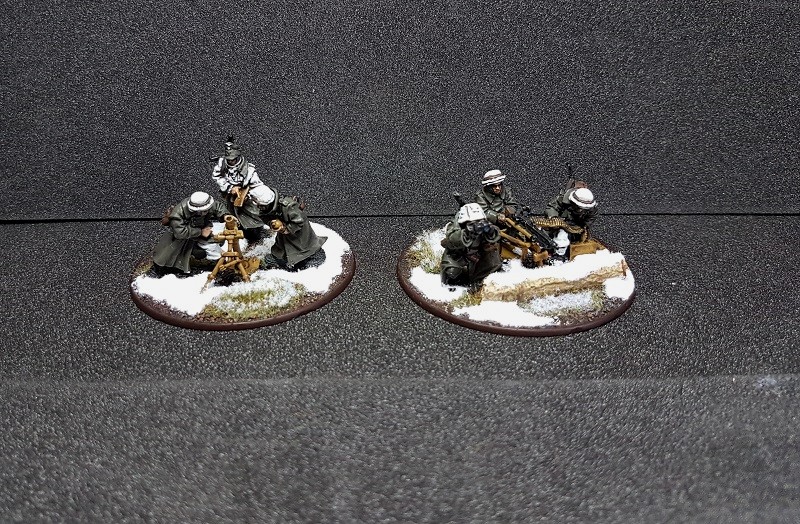 [Tempest] German Army Early and Late War. - Page 3 German_teams_in_winter_clothes_2_by_thewayoftempest-darhfhl