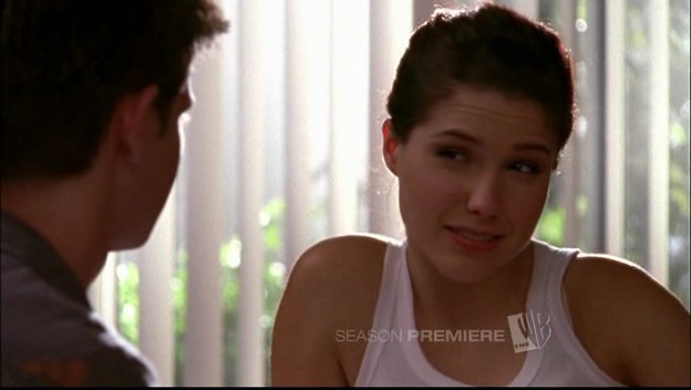 Sophia Bush - Sayfa 2 Caps301_046