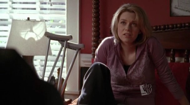 Hilarie Burton Caps_031