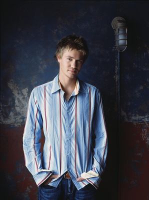 Chad Michael Murray [Lucas Scott] - Page 2 Normal_LucasS3-2