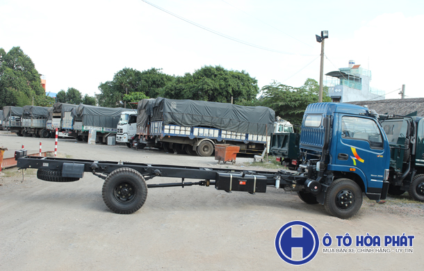 Xe tải Veam vt650 thùng bạt 6t5 Ban-xe-tai-veam-vt650-6t5(1)