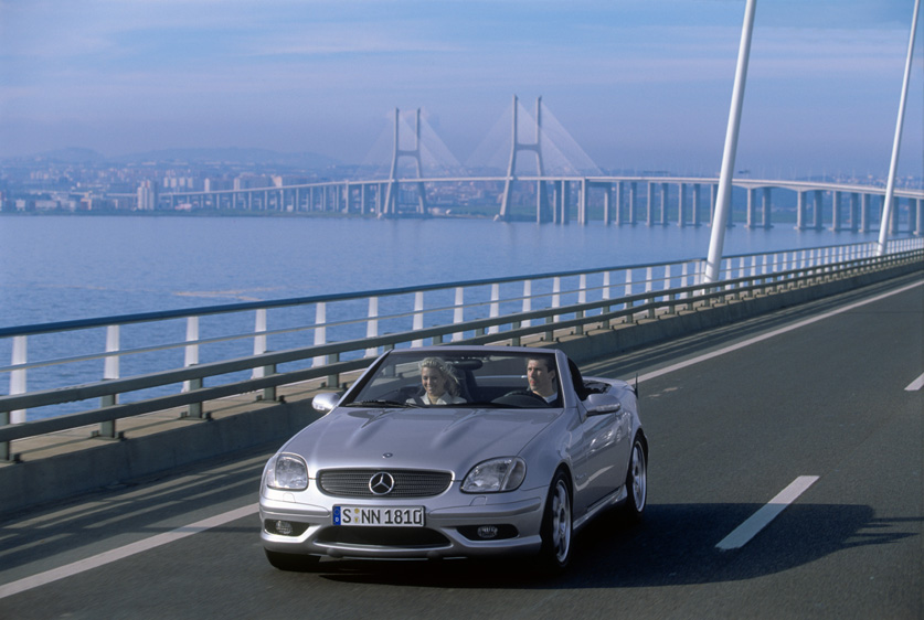 SLK32 AMG - #R170 Informação para Imprensa 2001 - alemão 067