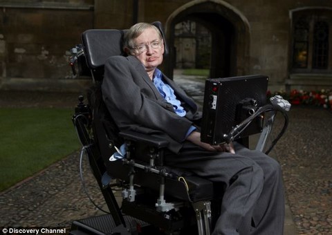 Stephen Hawking évoque les dangers de l’intelligence artificielle 1-62