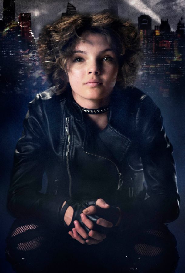 Gotham: Selina Kyle Photo Revealed Gotham-selina-kyle-photo-610x897