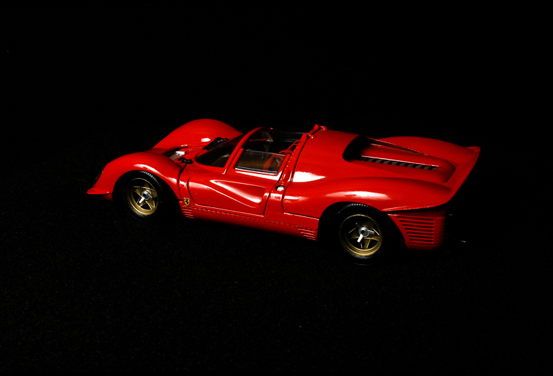 [1/18 de série] Ferrari 330 P4 - JOUEF Rot3d02