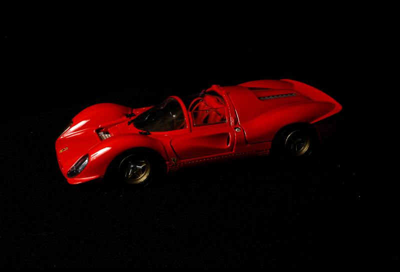 [1/18 de série] Ferrari 330 P4 - JOUEF Rot3d16