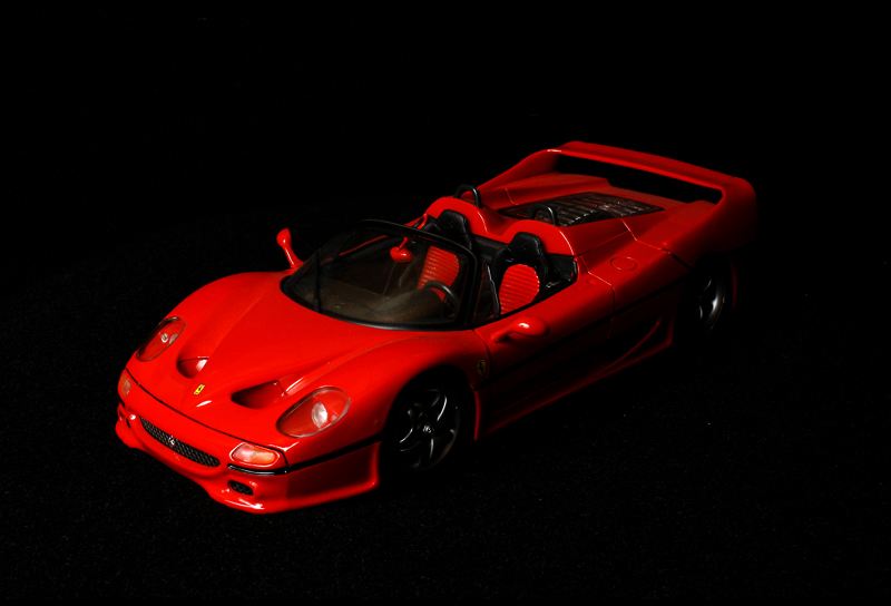 [1/18 de série]Ferrari F50 - MAISTO Rot3d15