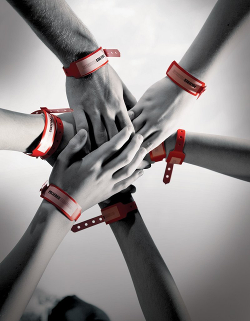 Les Bracelets Rouges 77617002_o